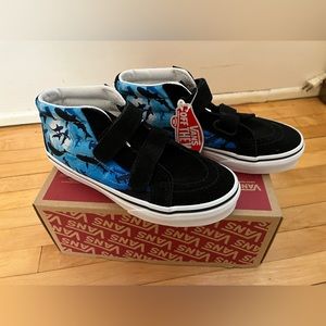 Vans-shark swim Velcro